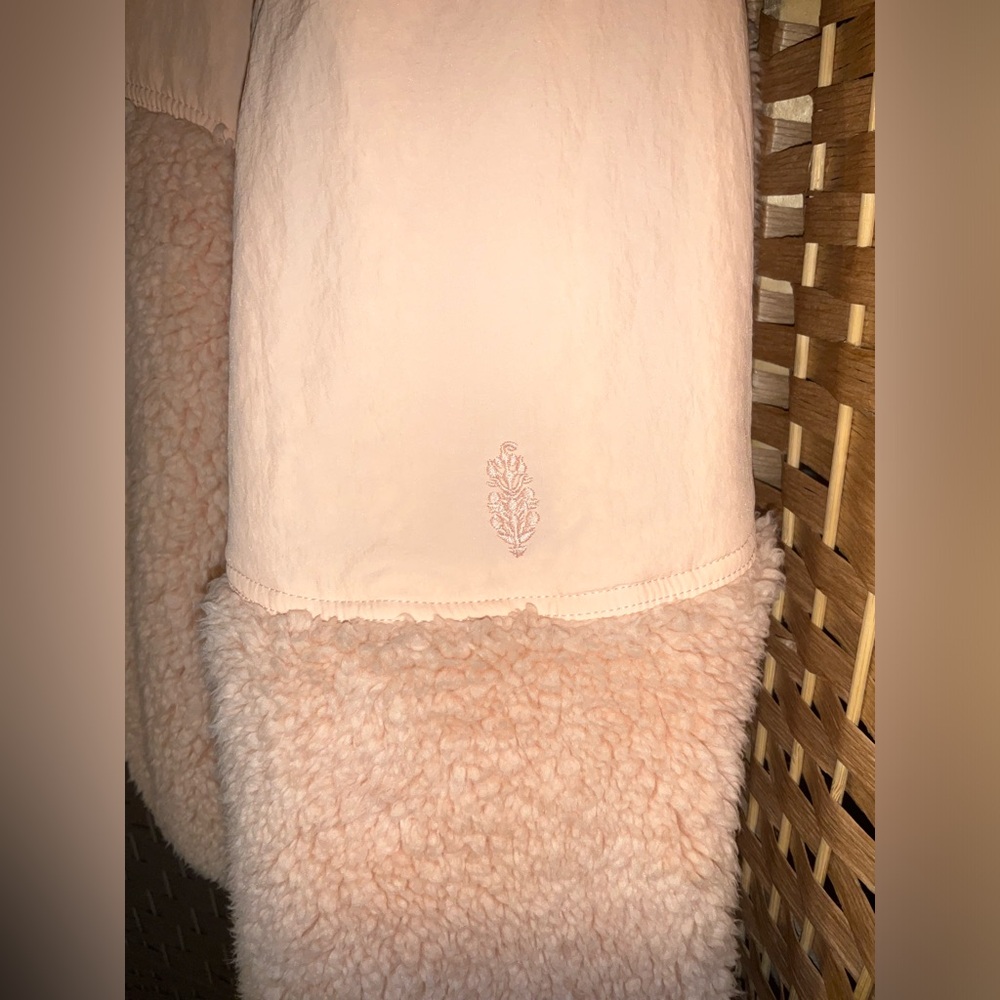Free People Adventure Awaits Puffy Teddy - Picture 3 of 16